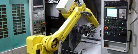Integrazione del sistema di tenditura delle macchine per tornio - Tenditura di macchine per tornio con FANUC M20iA